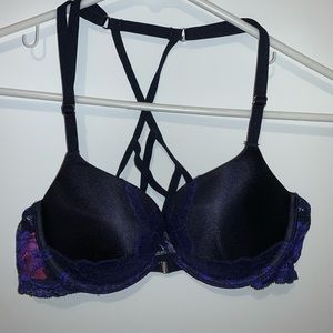 3/20 La Senza Bra